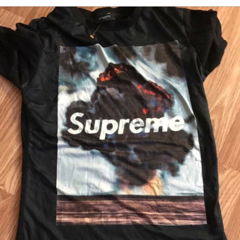 Givenchy / Supreme shirt xsmall